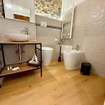 Nocleg ze śniadaniem Exoria Luxury & 4*