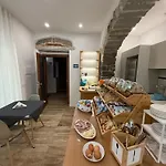 Nocleg ze śniadaniem Exoria Luxury & Nuoro (Sardinia)