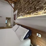 Nocleg ze śniadaniem Exoria Luxury & 4*