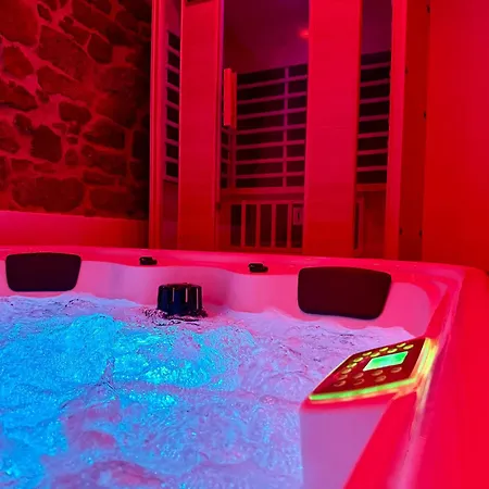 Exoria Luxury & Frühstückspension 4*